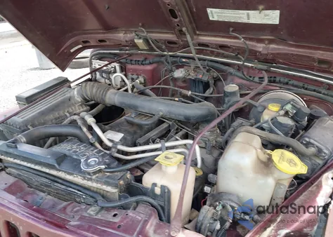 2001 Jeep Wrangler Sahara z USA, uszkodzony, nr VIN 1J4FA59S01P354841